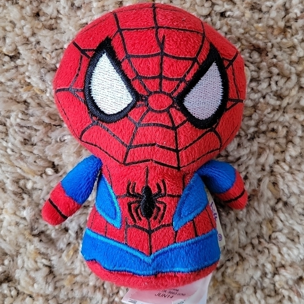 Plush Itty Bittys, Hallmark